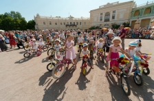 LANDSCAPE PEARLS: Glamorous Festivals in Pavlovsk Park and Aluksne Manor Park
